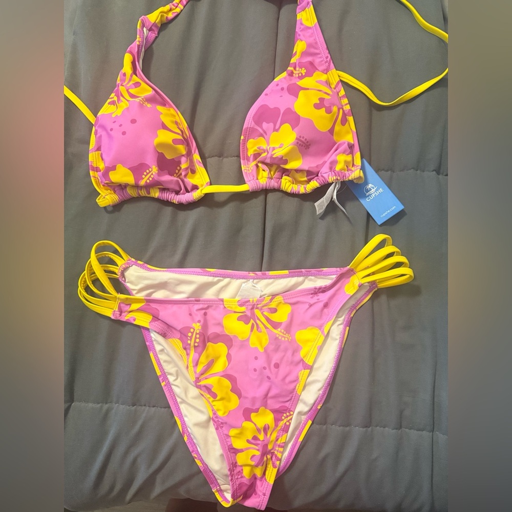 CUPSHE Pink and Yellow Floral Bikini Set